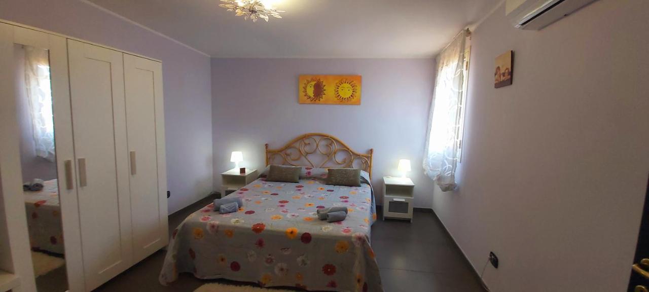 Bella Vista Apartment Сиракуза Екстериор снимка